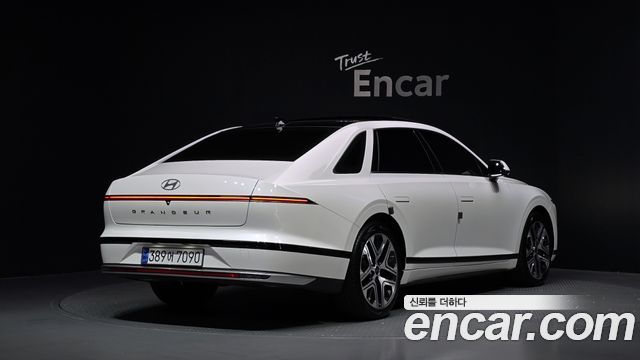 Hyundai Grandeur 2023 — photo 2