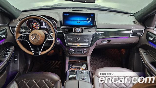Mercedes-Benz GLS-Class 2019 — photo 10
