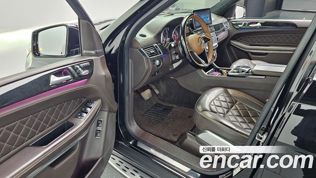 Mercedes-Benz GLS-Class 2019 — photo 13