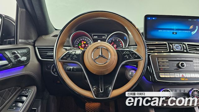 Mercedes-Benz GLS-Class 2019 — photo 21