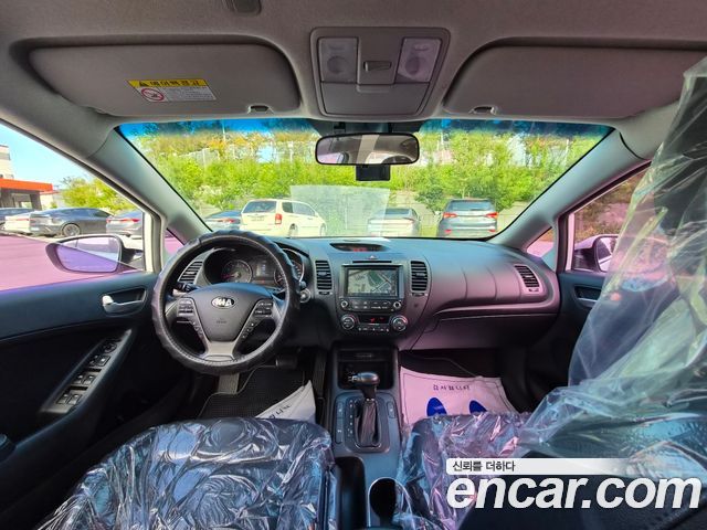 Kia K3 2015 — photo 7