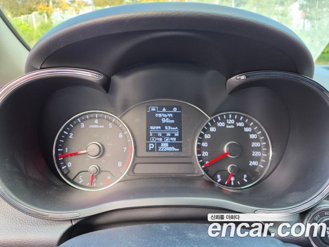 Kia K3 2015 — photo 8