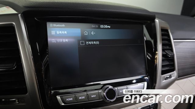 KG Mobility Rexton 2018 — photo 22