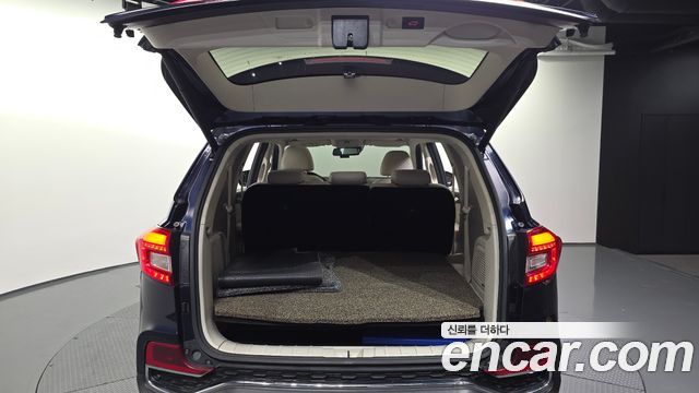 KG Mobility Rexton 2018 — photo 26
