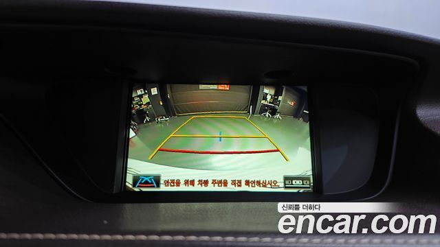 Lexus ES 2017 — photo 15