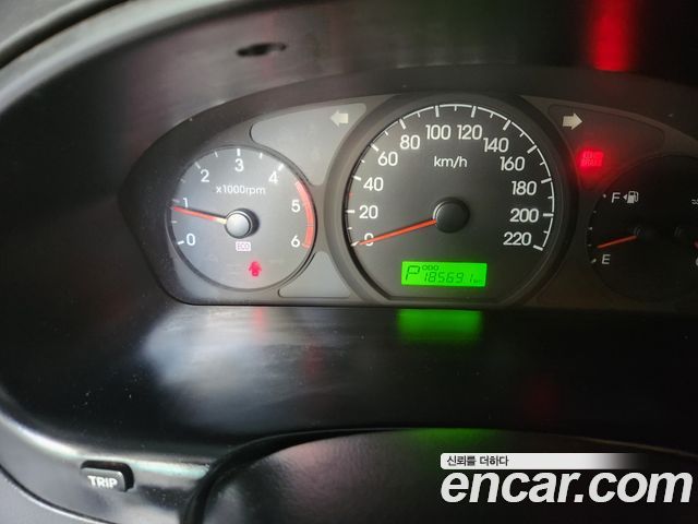 Hyundai Starex 2015 — photo 1