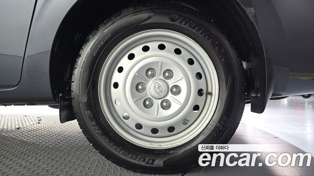 Hyundai Staria 2022 — photo 7