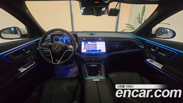 Mercedes-Benz E-Class 2026 — photo 7