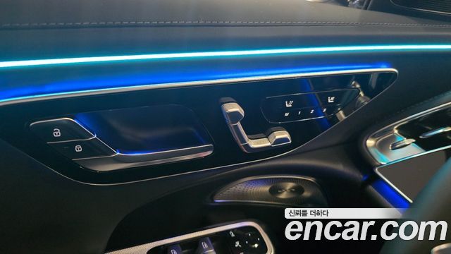 Mercedes-Benz E-Class 2026 — photo 9