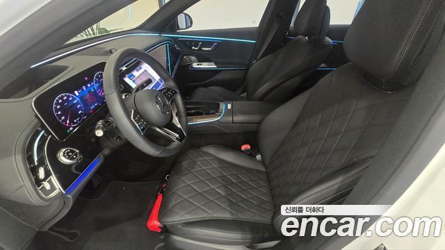 Mercedes-Benz E-Class 2026 — photo 10