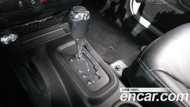 Jeep Wrangler 2013 — photo 9