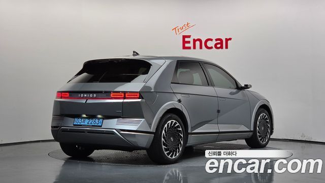 Hyundai Ioniq5 2022 — photo 2
