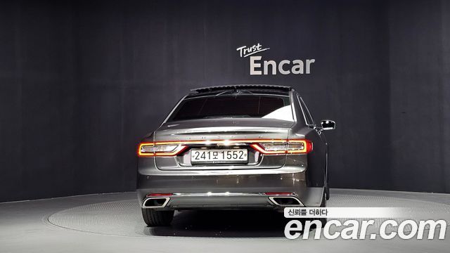 Lincoln Continental 2019 — photo 4