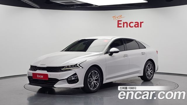 Kia K5 2023 — photo 1