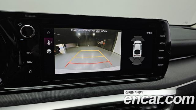 Kia K5 2023 — photo 21