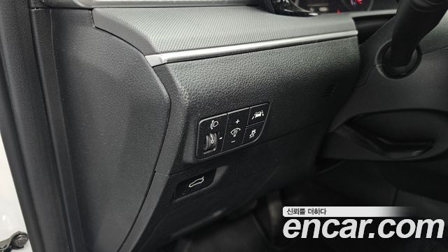 Kia K5 2023 — photo 23