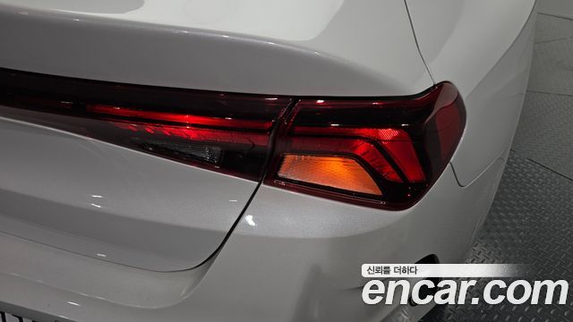 Kia K5 2023 — photo 9