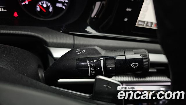 Kia K5 2023 — photo 28