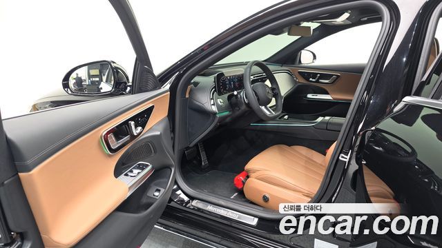 Mercedes-Benz E-Class 2026 — photo 13