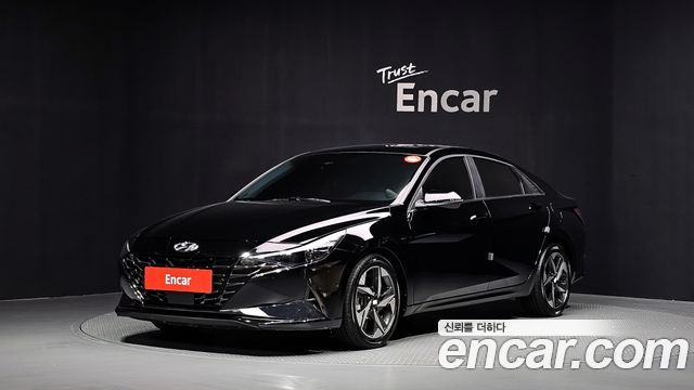 Hyundai AVANTE 2023 — photo 1