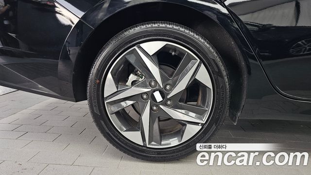 Hyundai AVANTE 2023 — photo 5