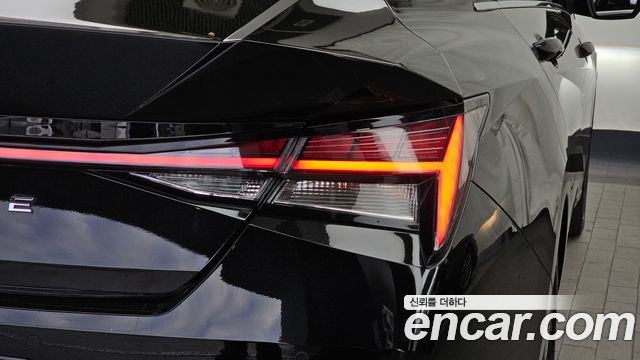 Hyundai AVANTE 2023 — photo 9