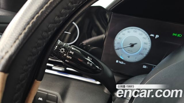 Hyundai AVANTE 2023 — photo 30
