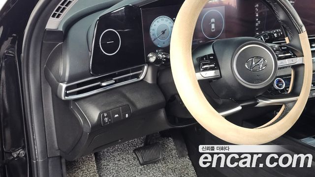 Hyundai AVANTE 2023 — photo 32