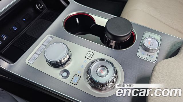 Genesis GV80 2024 — photo 12