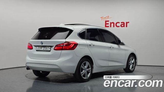 BMW 2-Series 2015 — photo 2