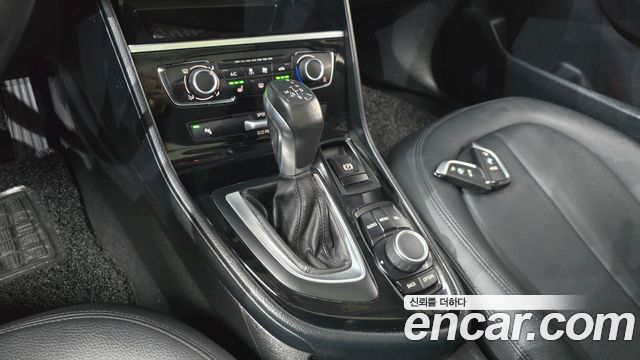 BMW 2-Series 2015 — photo 9