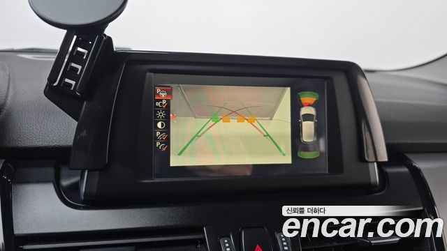 BMW 2-Series 2015 — photo 14