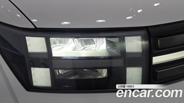 Hyundai Santafe 2024 — photo 8
