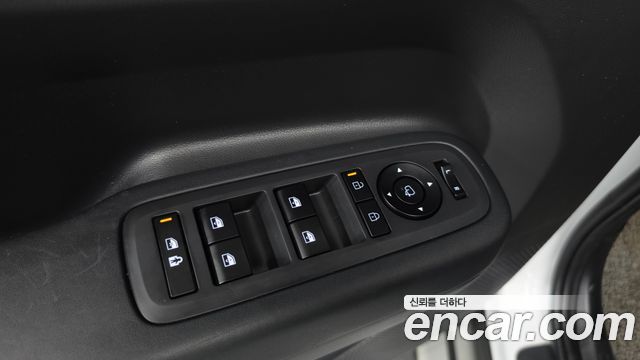 Hyundai Santafe 2024 — photo 28