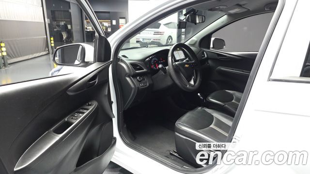 Chevrolet Korea Spark 2022 — photo 13
