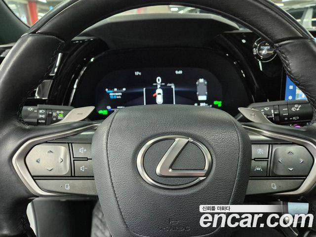 Lexus RX 2025 — photo 6