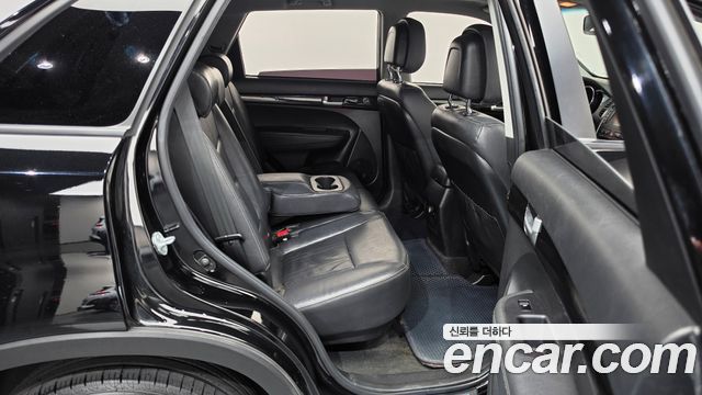 Kia Sorento 2012 — photo 17