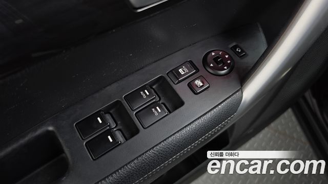 Kia Sorento 2012 — photo 24