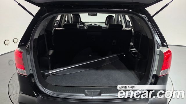Kia Sorento 2012 — photo 26