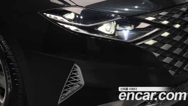 Hyundai Grandeur 2022 — photo 8