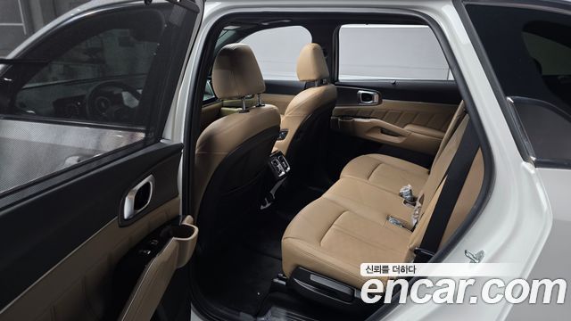 Kia Sorento 2024 — photo 17