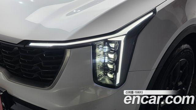 Kia Sorento 2024 — photo 8