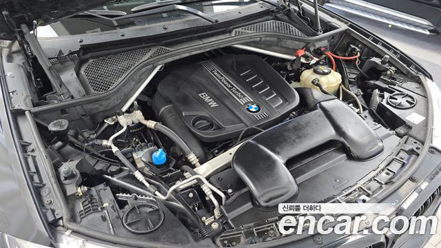BMW X6 2018 — photo 6