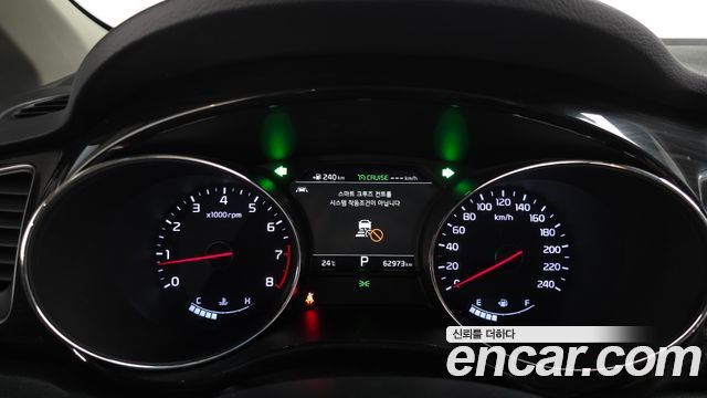 Kia Canival 2019 — photo 11