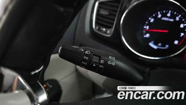 Kia Canival 2019 — photo 33