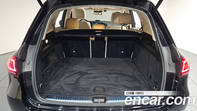 Mercedes-Benz GLE-Class 2022 — photo 26