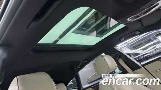 Audi A7 2021 — photo 17