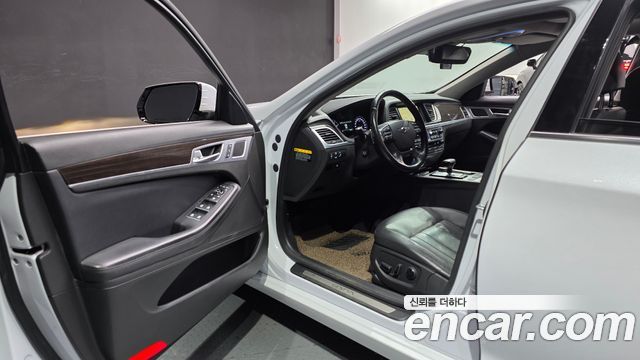 Genesis G80 2018 — photo 10