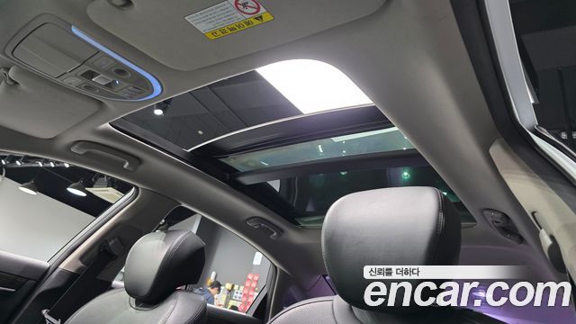 Genesis G80 2018 — photo 20