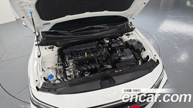 Hyundai AVANTE 2024 — photo 6